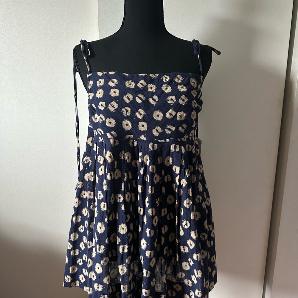 Free People NWT Navy Blue & Cream Top With Tie Straps, small